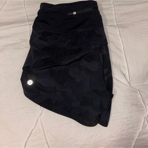 lululemon speed up short size 6, 4 inch inseam